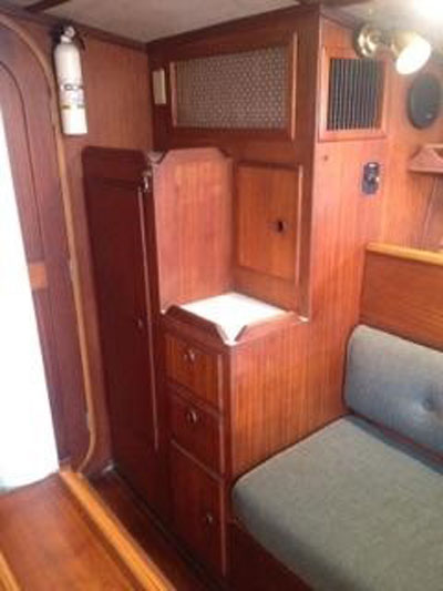 Pearson P40 masthead sloop, 1979 sailboat