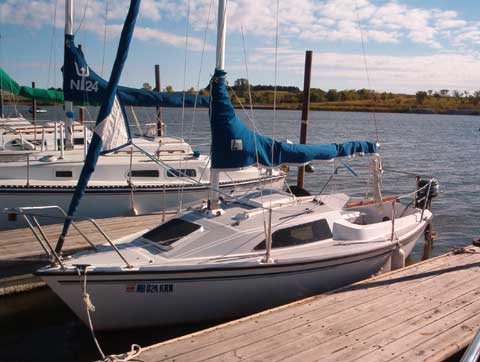 Precision 18, 1996 sailboat