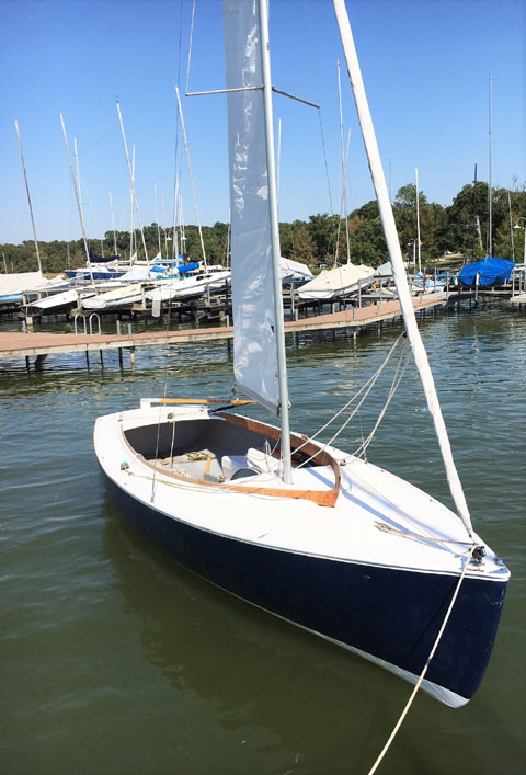 Rhodes 18, 2014 sailboat