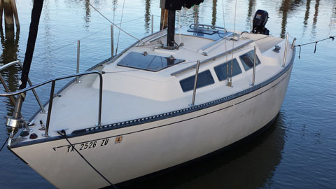 S2 7.3, 1983, Kemah Texas, sailboat for sale from Sailing 