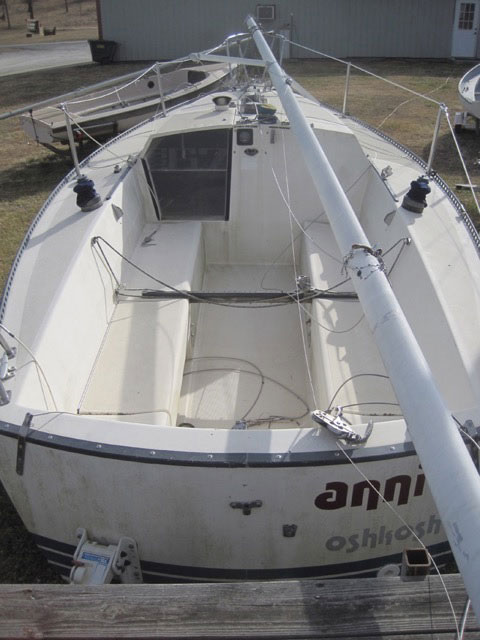 S2 6.7, 1980 sailboat