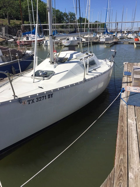 Beneteau First 235 Fin Keel, 1988 sailboat