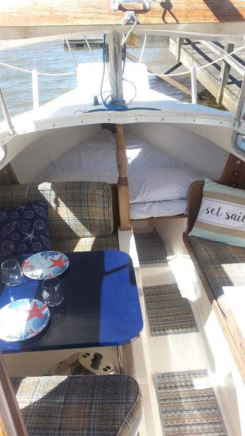 Catalina 22, 1977 sailboat