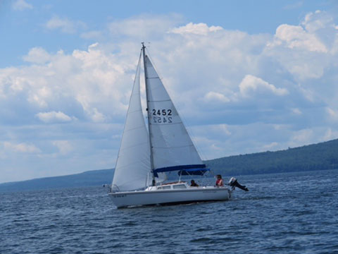 Catalina 22 swing keel, 1984 sailboat