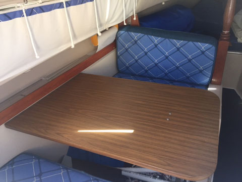 Catalina 22 swing keel, 1984 sailboat