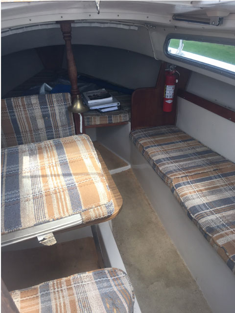 Catalina 22, 1985 sailboat