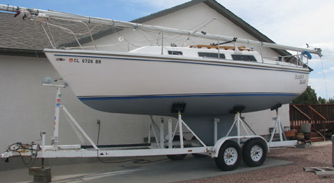 Catalina 25, 1982 sailboat