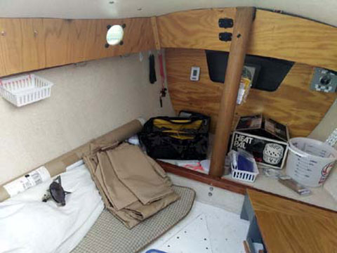 Hutchins Com-Pac 16, 1983 sailboat