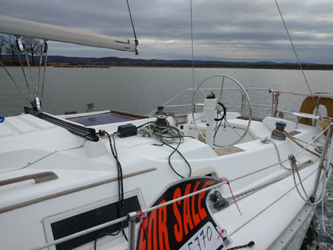 Hunter 34, 1984 sailboat