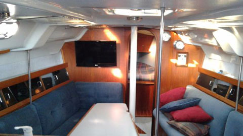 Hunter Legend 35, 1989 sailboat