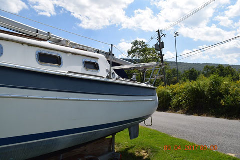 Seaward S-25, 1995 sailboat