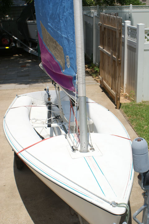 Banshee, 13 ft., 1981 sailboat