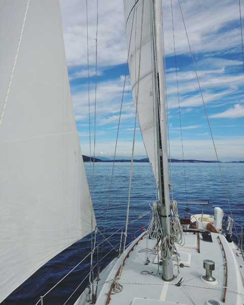 Cal 2-34, 1975 sailboat