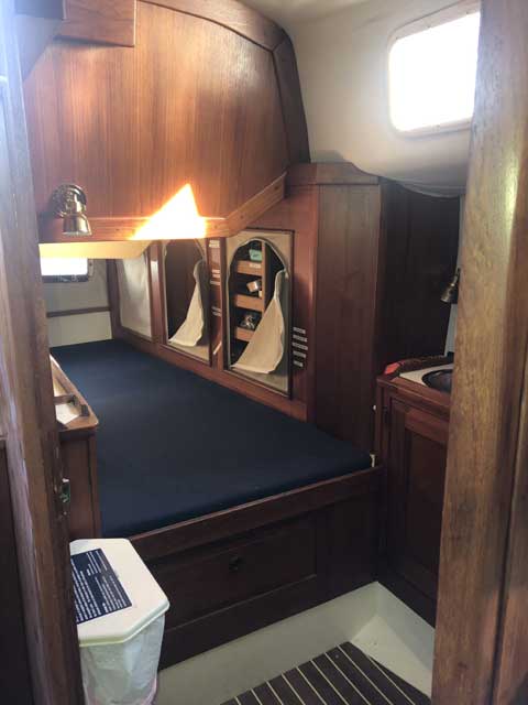CAL-39, MKII, 1981 sailboat