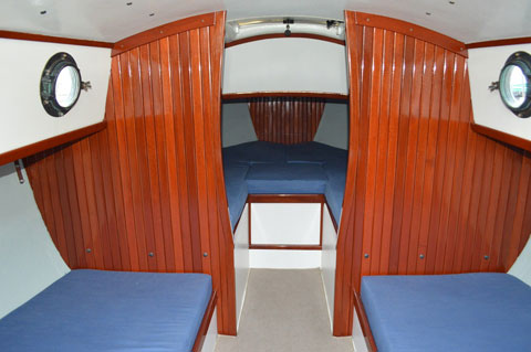 Compac 23, 1981 sailboat