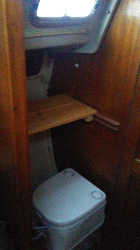 Ericson 29, 1974 sailboat