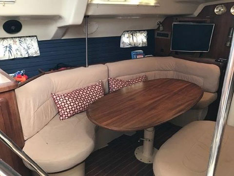 Hunter Passage 42, 1995 sailboat