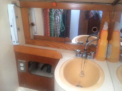 J30, 1983 sailboat