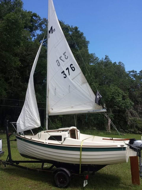 montgomery 15 sailboat specifications