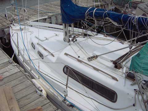 Albin Vega 27
