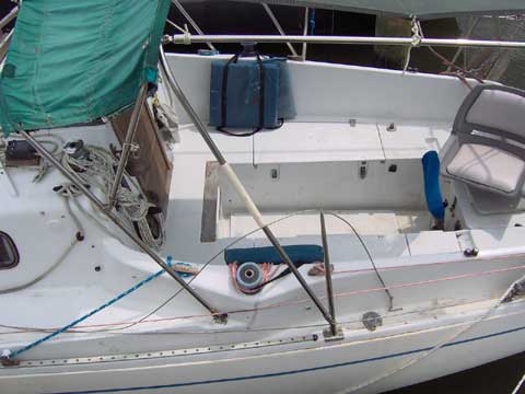 Albin Vega 27