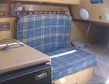 American 23, cabin