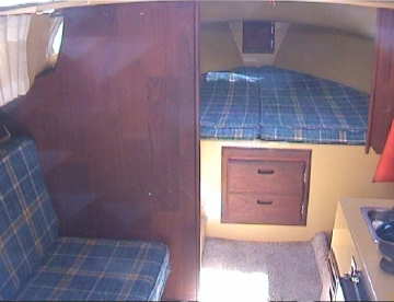 American 23, cabin