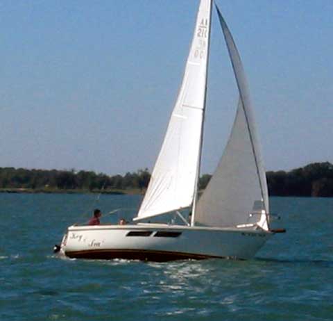 AMF 2100 sailboat