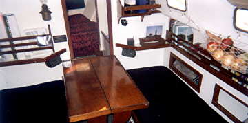 Annapolis Boatworks 30 sailboat, cabin