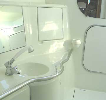 1996 Beneteau Oceanis 400 sailboat