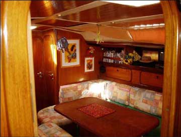 1989 Beneteau Oceanis 430 sailboat