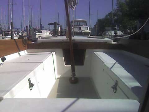 Cape Dory 25
