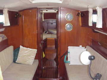 1981 Cape Dory 30, cabin