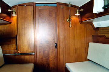 1981 Cape Dory 30 Cutter sailboat