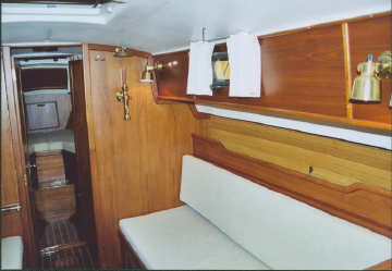 1981 Cape Dory 30 Cutter sailboat