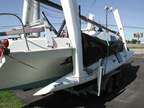 Corsair F-27 trimaran