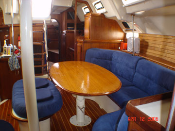 1995 42' Hunter Passage