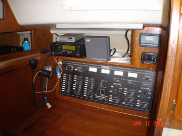 1995 42' Hunter Passage