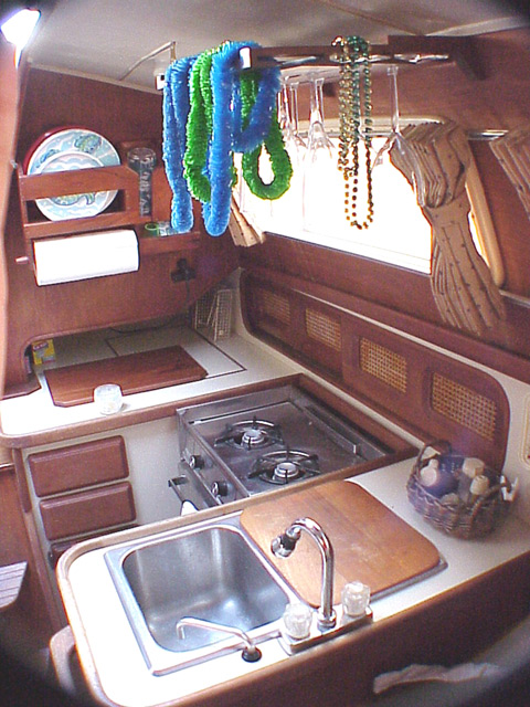 Islander 30 yacht for sale