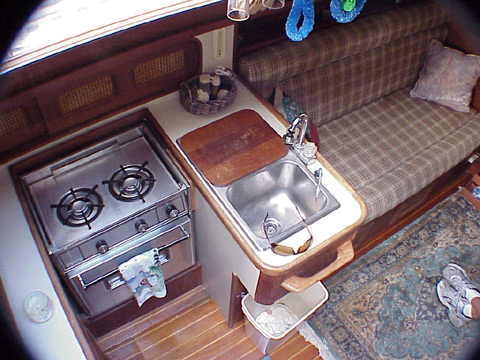 Islander 30