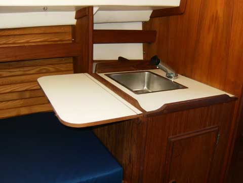 Cape Dory 22