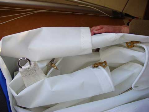 Capri 22
