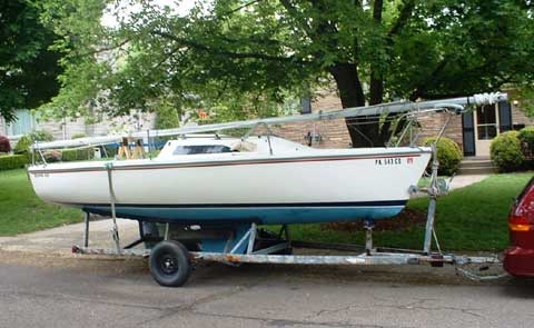 Capri 22 sailboat