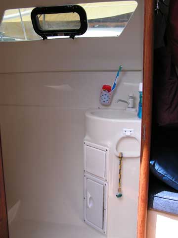 2002 Catalina 250 sailboat