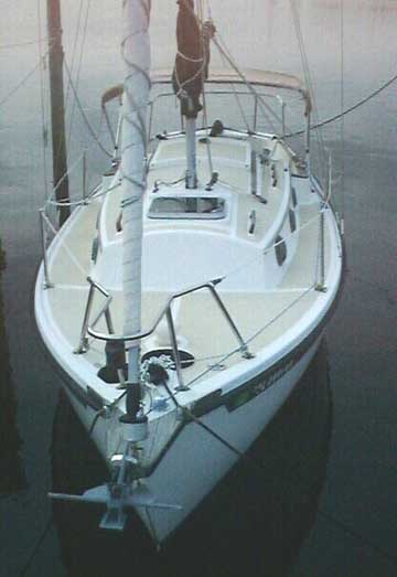 1990 Hutchins ComPac 23/3 sailboat