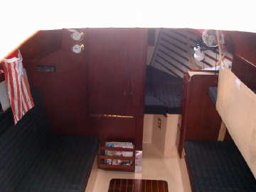 1986 Compac 27 cabin
