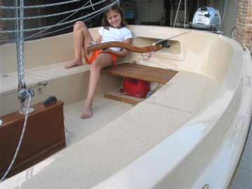 2000 ComPac Picnic Cat sailboat
