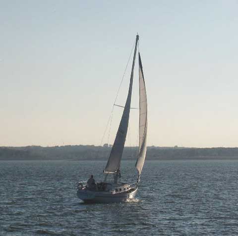 Endeavor 32 sailboat