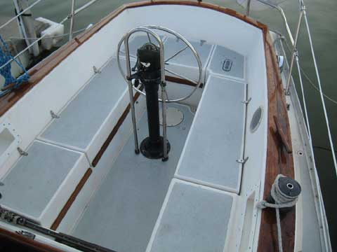Endeavor 32 sailboat
