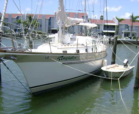 Endeavour Center Cockpit Cutter rigged Ketch